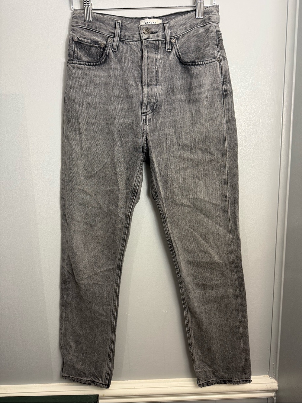 16. AGOLDE Women’s Gray Washed Riley Slim Jeans